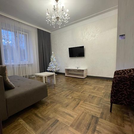 Apartment On Soborna 101 Vinnitsya Dış mekan fotoğraf